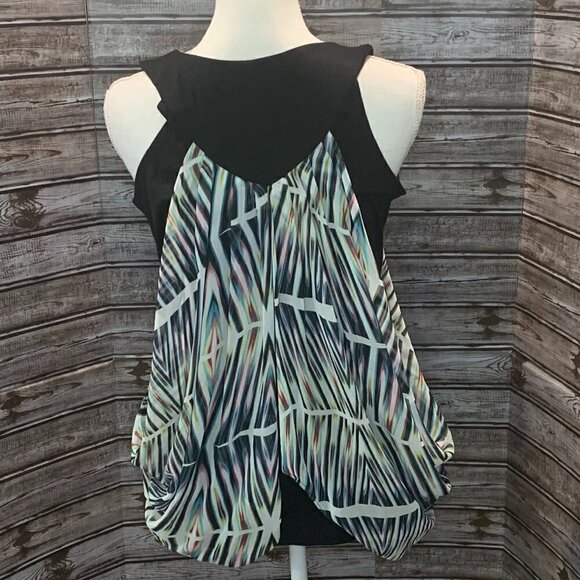 🔥🔥SALE🔥🔥MY COLLECTION Dressy Flowy Beaded Tank Top Size Medium - Picture 4 of 4